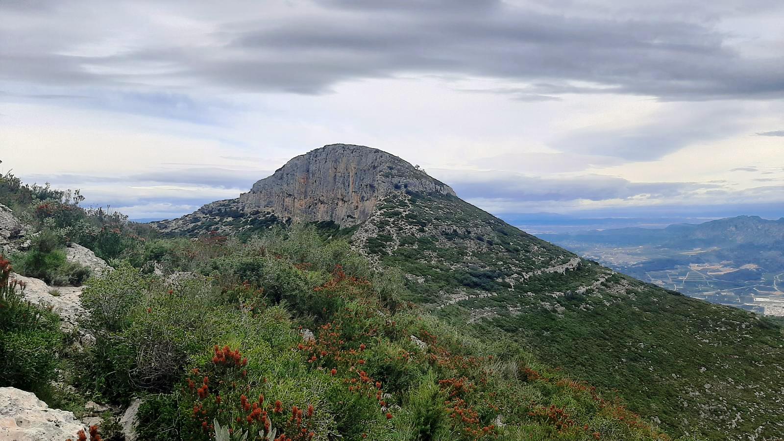 Penyalba y Mondúber desde Simat